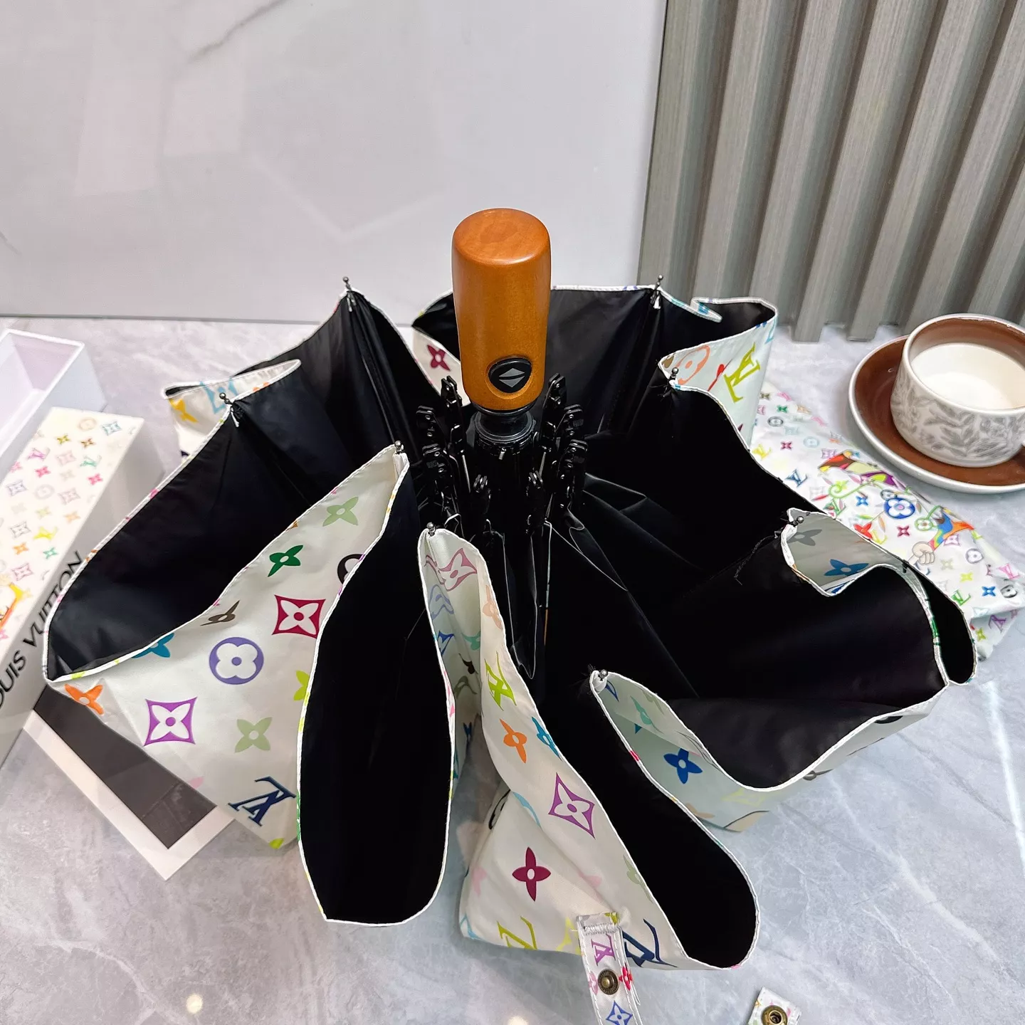 Louis Vuitton Umbrellas Sleek 2416 - Image 6