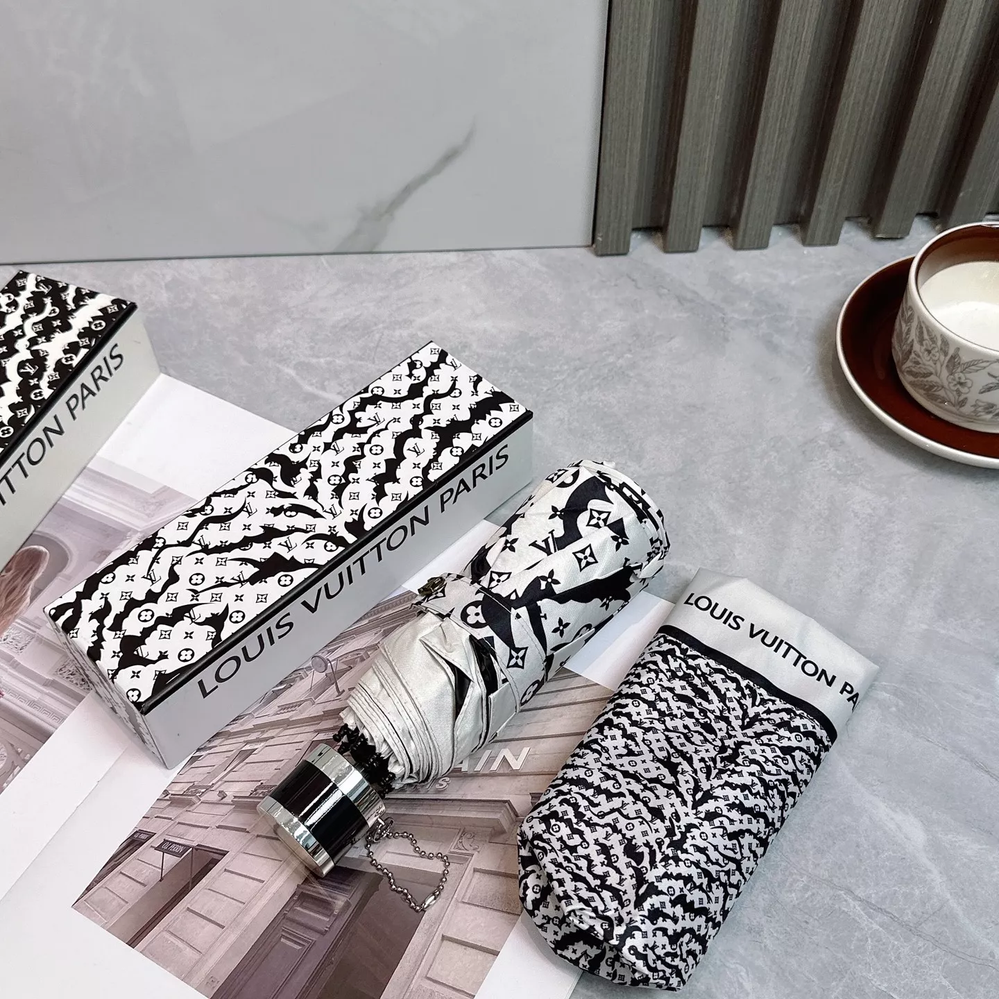 Louis Vuitton Umbrellas SmartChoice 2436 - Image 6