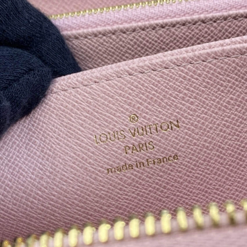 Monogram Louis Vuitton Zippy Wallet Pink - Image 9