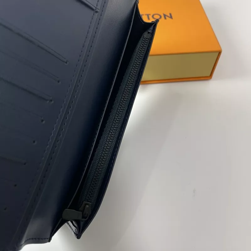 Minimalist 2183 Louis Vuitton AAA Quality Card Case - Image 5