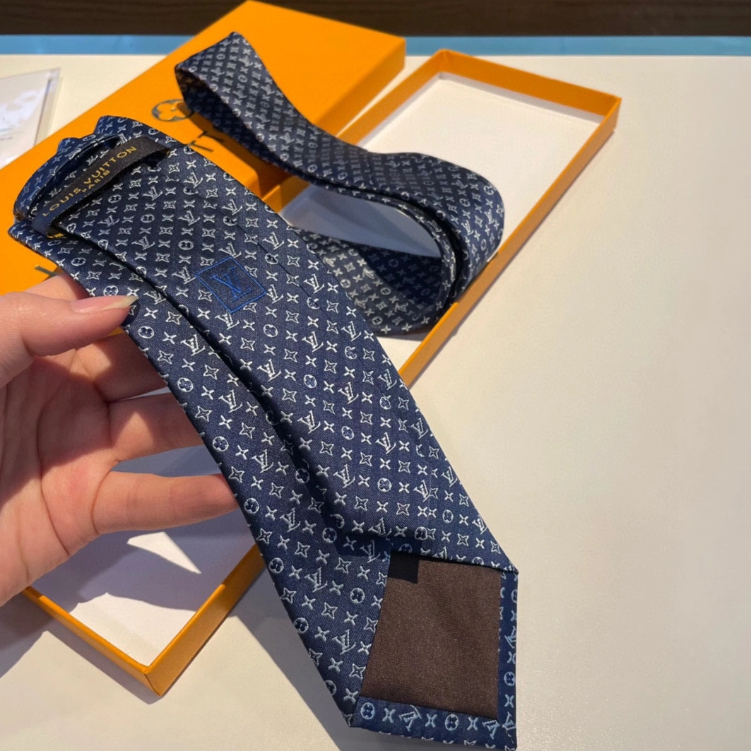 Minimalist 3125 Louis Vuitton LV Necktie For Men - Image 5