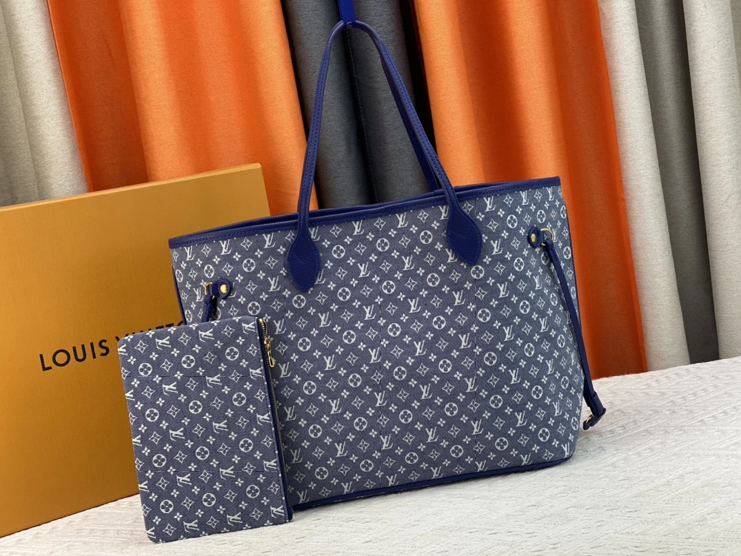 Modern 2063 Louis Vuitton AAA Quality Shoulder Bags For Women