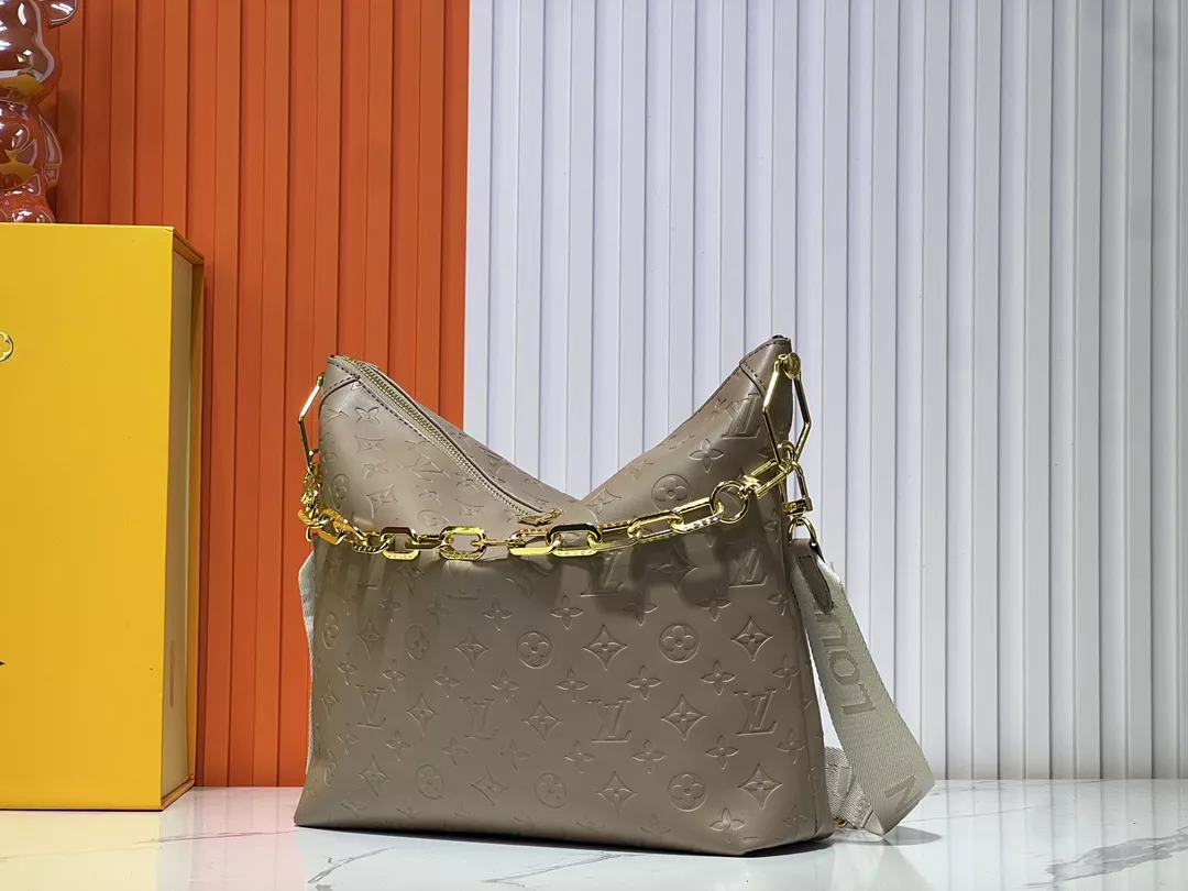 Modern 6775 Louis Vuitton AAA Quality Messenger Bags For Women - Image 3