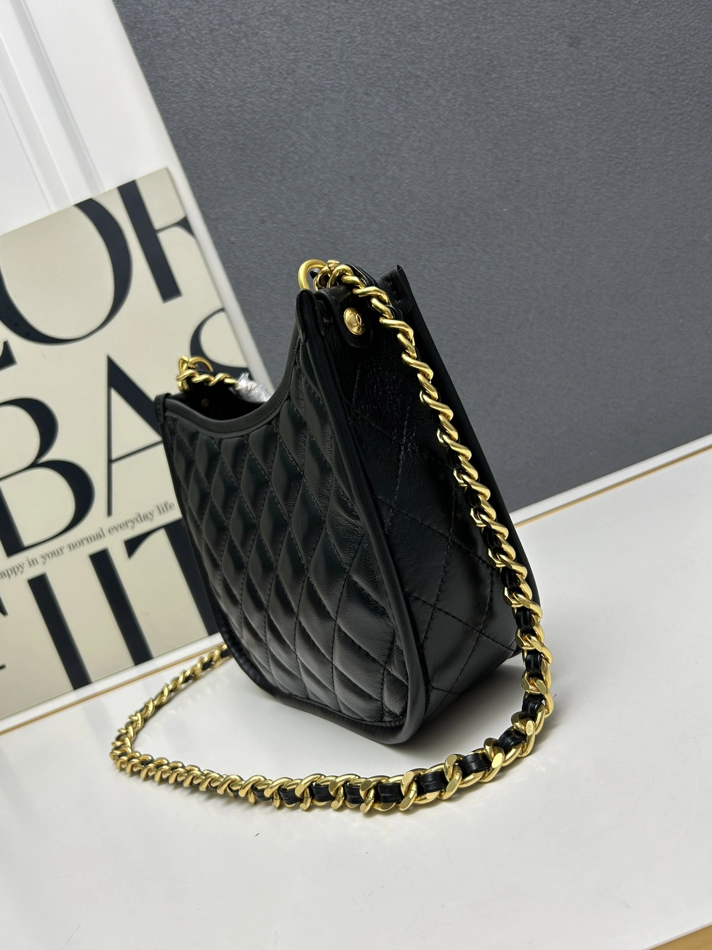ModernLook 2066 Chanel AAA Quality Shoulder Bags For Women - Image 3