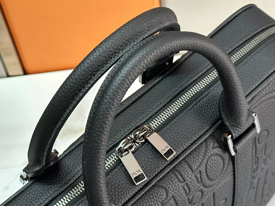 ModernLook 4476 Christian Dior AAA Man Handbags - Image 7