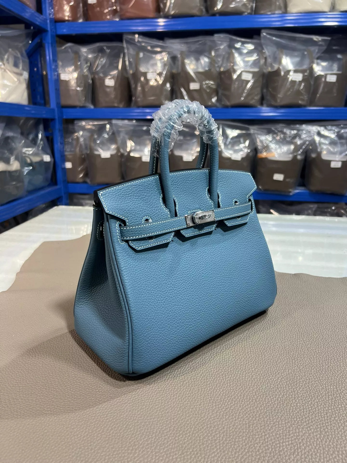 ModernLook 7817 Hermes AAA Quality Handbags