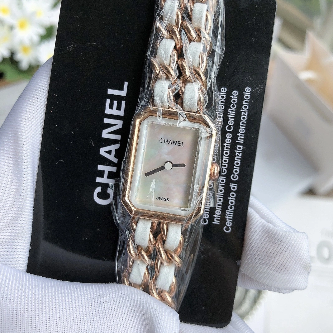 ModernLook 7976 Chanel Watches In Rose Gold For Women