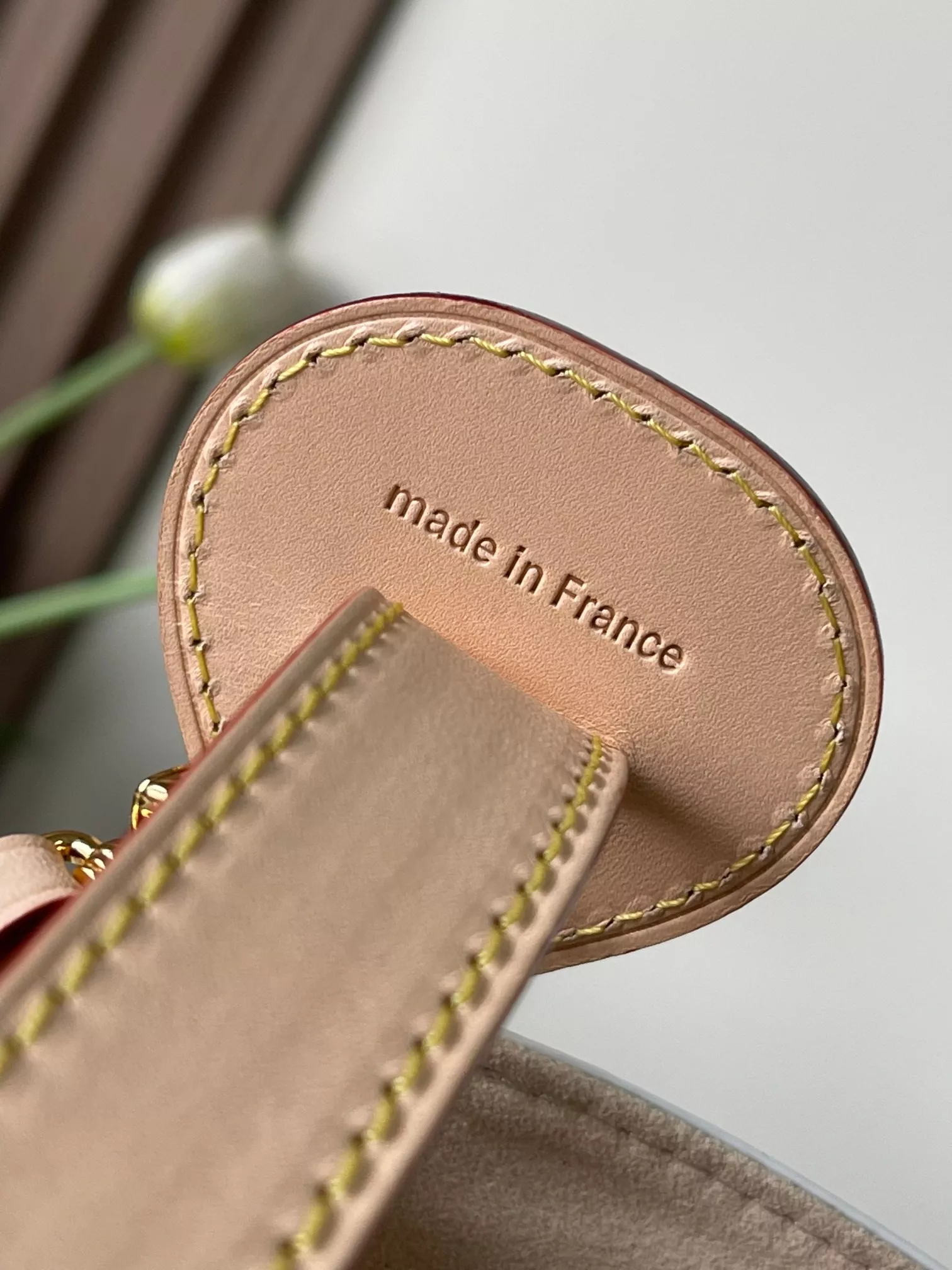 NewStyle 4274 Louis Vuitton AAA Quality Messenger Bags For Women - Image 7