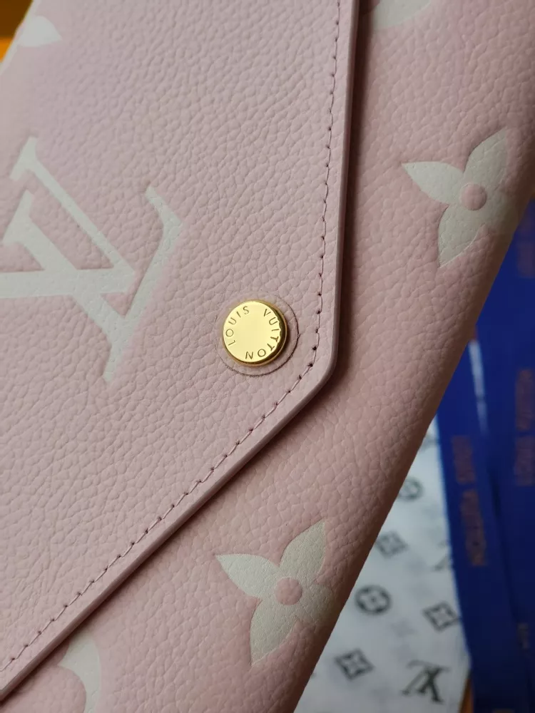 NewStyle 9355 Louis Vuitton AAA Quality Card Case - Image 3