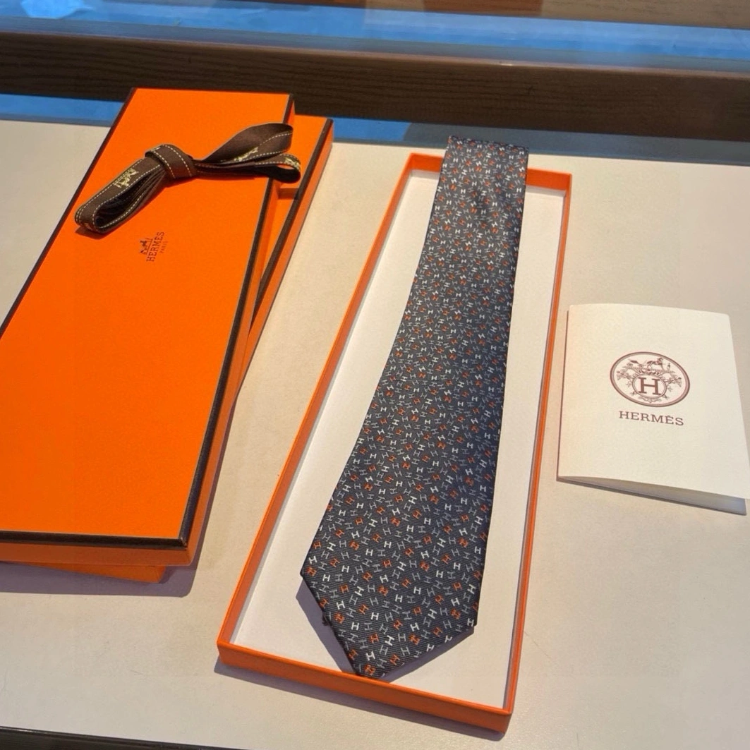 Popular 1926 Hermes Necktie For Men - Image 6