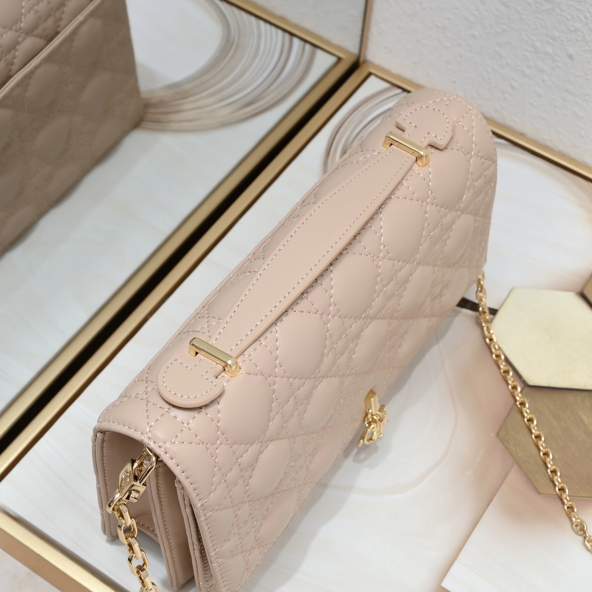 Practical 9881 Christian Dior AAA Quality Messenger Bags For Women - Image 5