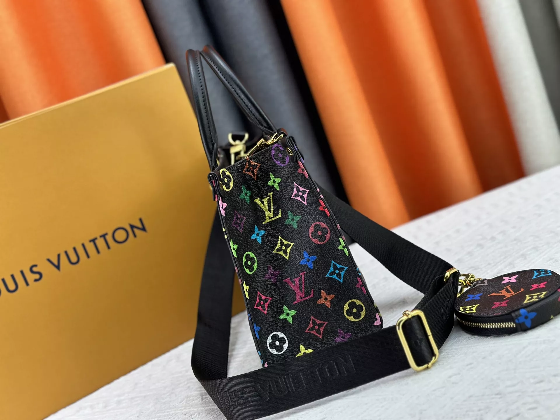 Reliable 5266 Louis Vuitton AAA Quality Handbags For Women - Image 3