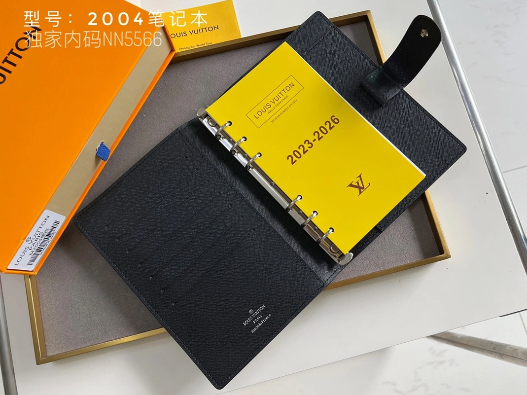 Reliable 759 Louis Vuitton LV Card Case - Image 3