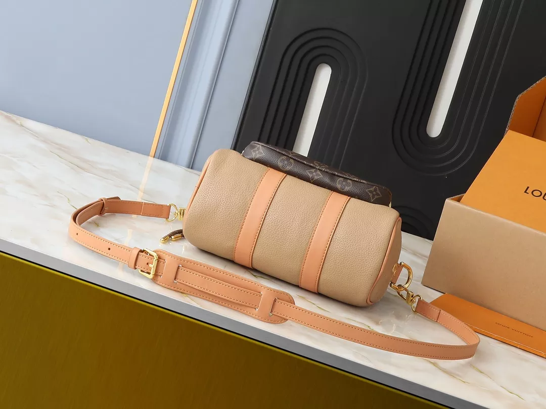 Resilient 5017 Louis Vuitton AAA Quality Handbags For Women - Image 4