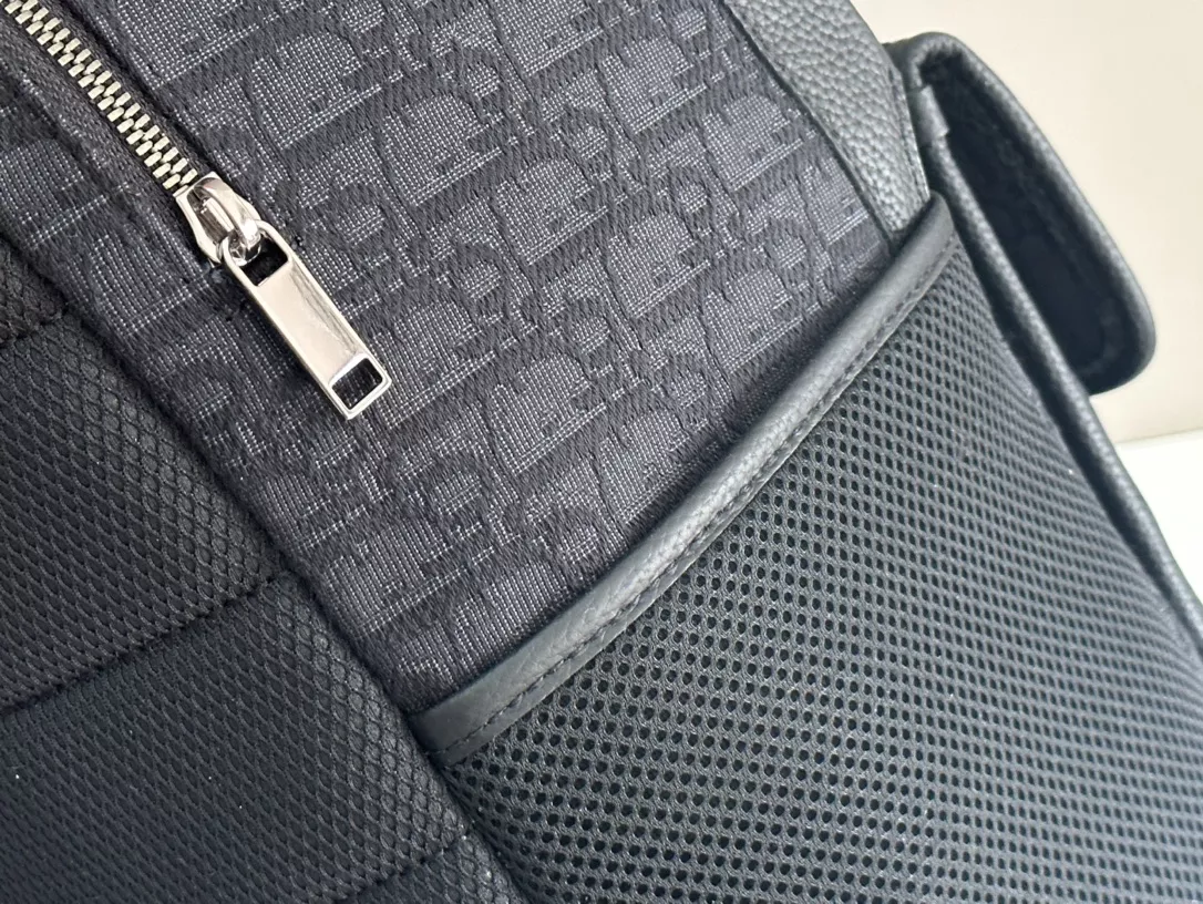 Resilient 7199 Christian Dior AAA Man Backpacks - Image 6
