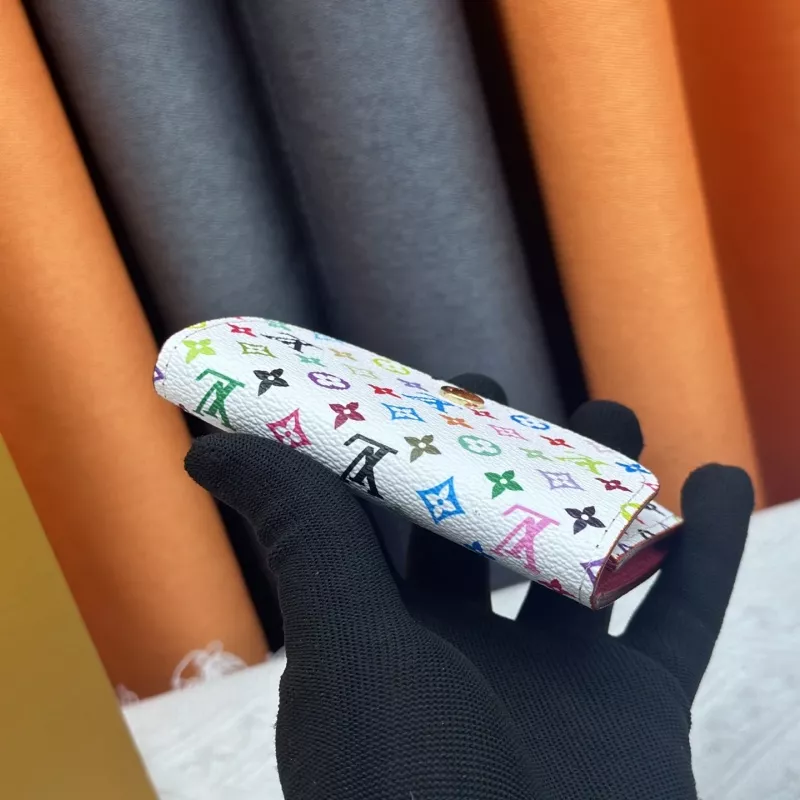 Sleek 1613 Louis Vuitton LV Card Case - Image 3