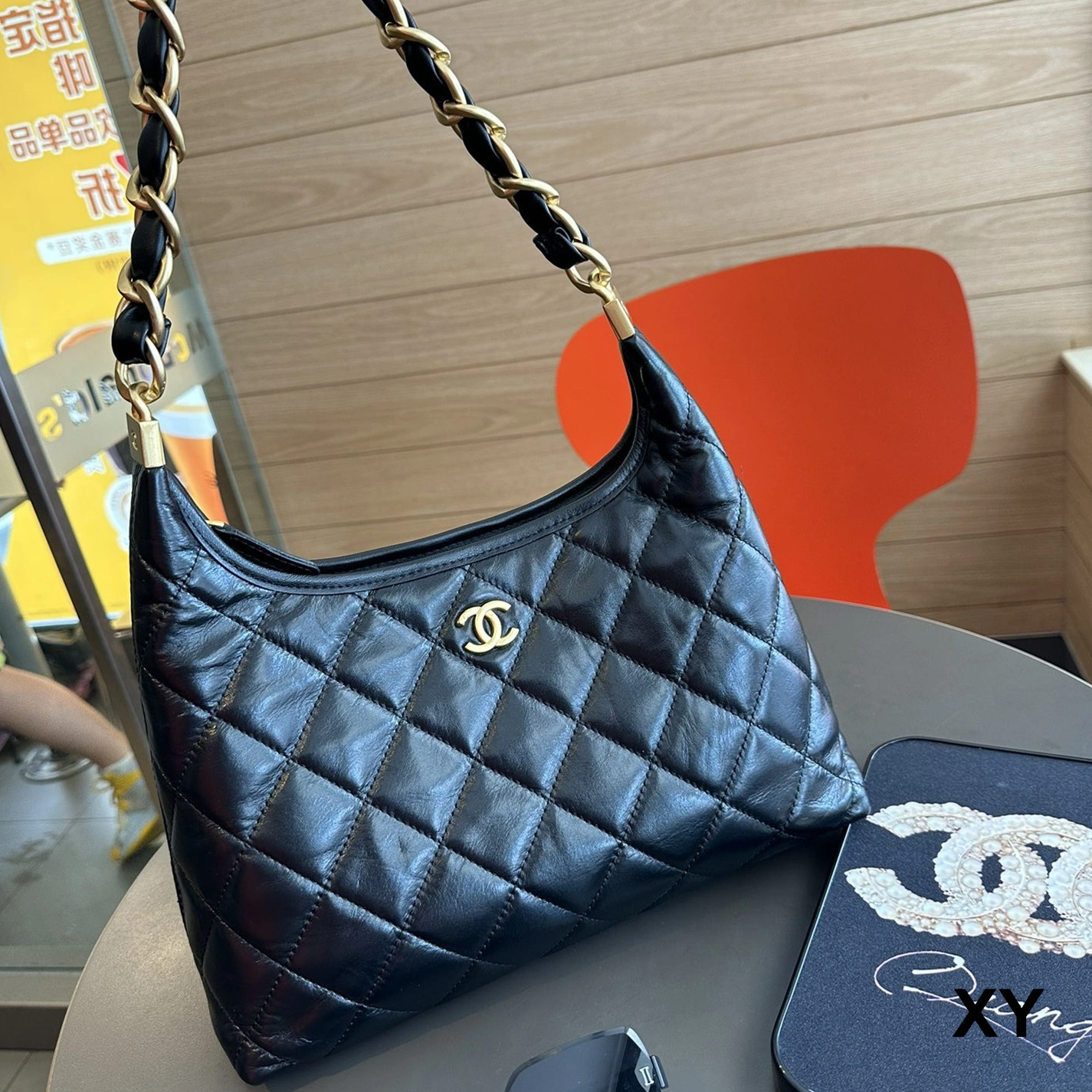 Sleek 395 Chanel Handbags For Women - Image 3