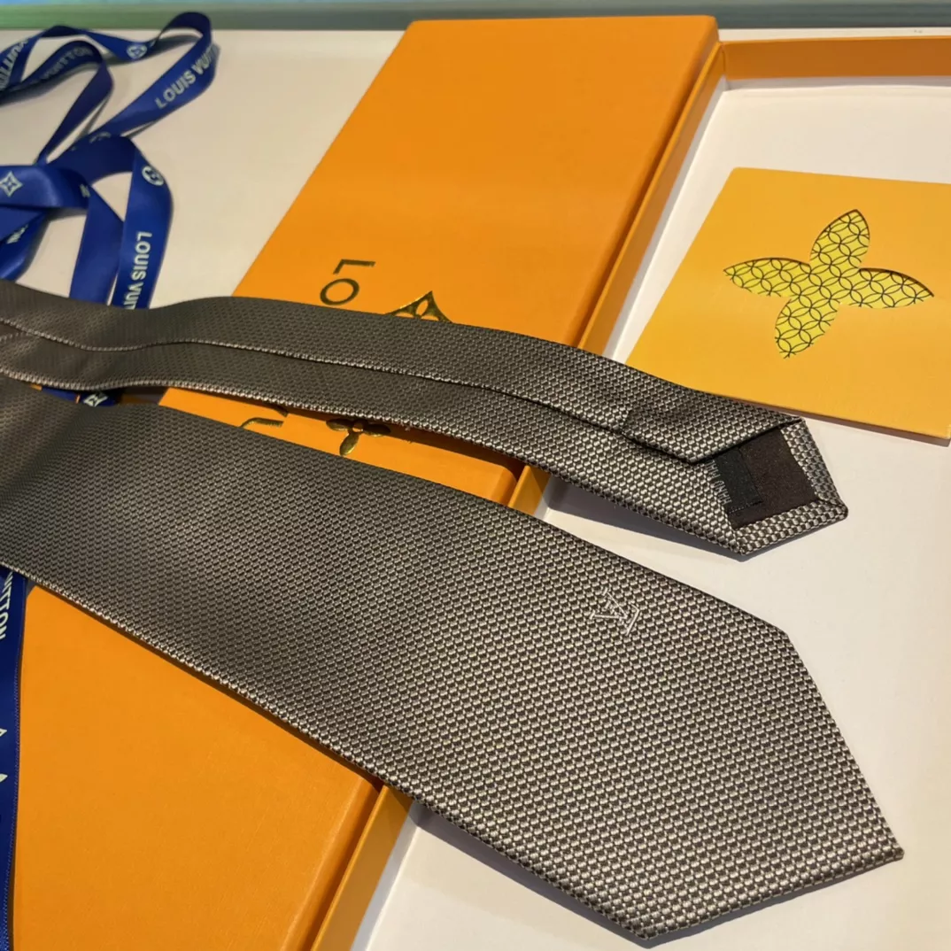 Sleek 4479 Louis Vuitton LV Necktie - Image 5