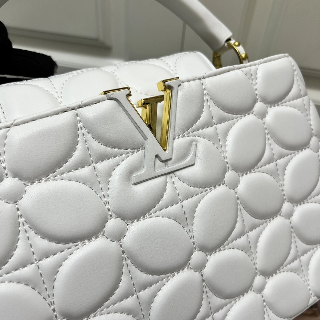 SmartChoice 2716 Louis Vuitton AAA Quality Messenger Bags For Women - Image 3