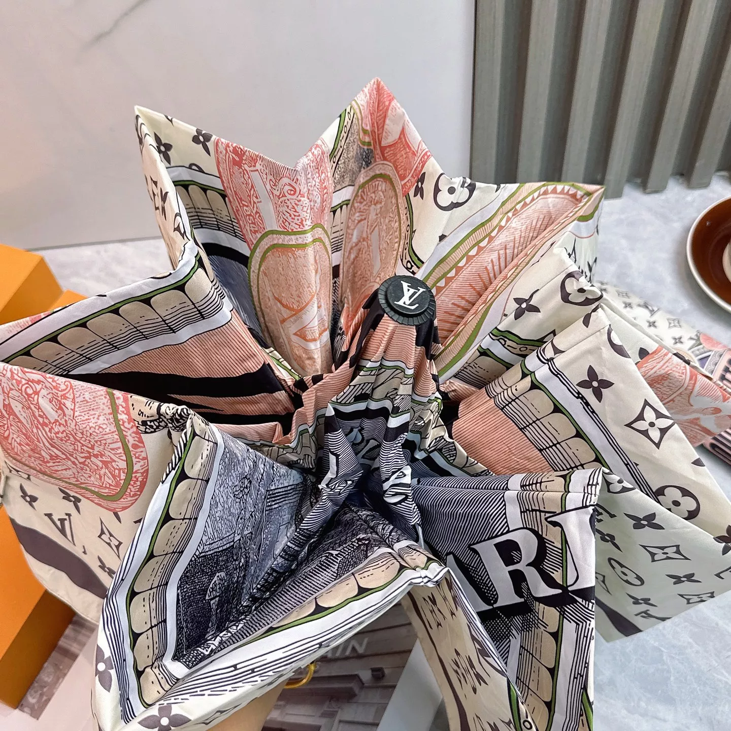 SmartChoice 5064 Louis Vuitton Umbrellas - Image 4