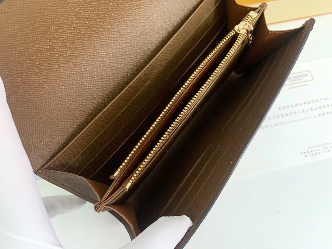 Soft 4360 Louis Vuitton LV Card Case For Women - Image 5