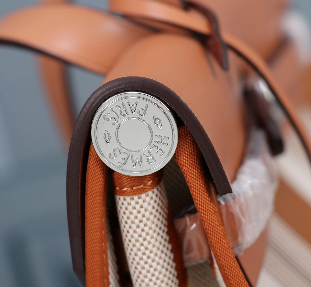 Sophisticated 188 Hermes AAA Quality Handbags For Women - Image 5