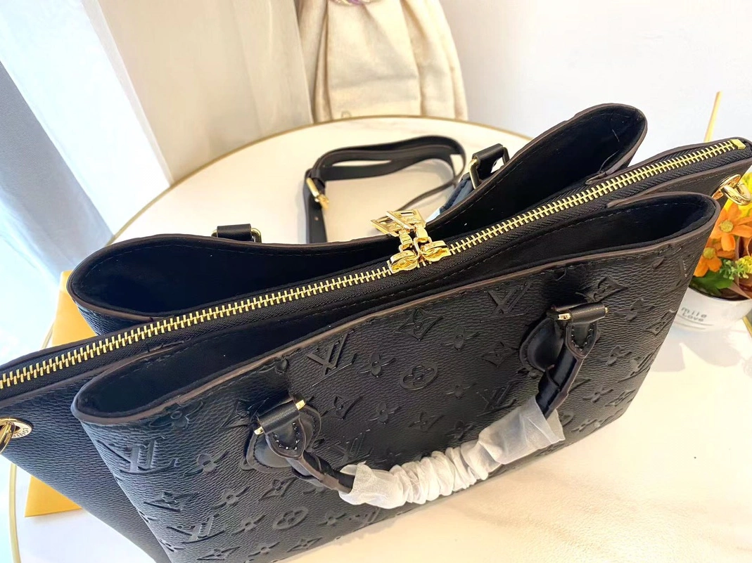 Sophisticated 9254 Louis Vuitton AAA Quality Handbags For Women - Image 6