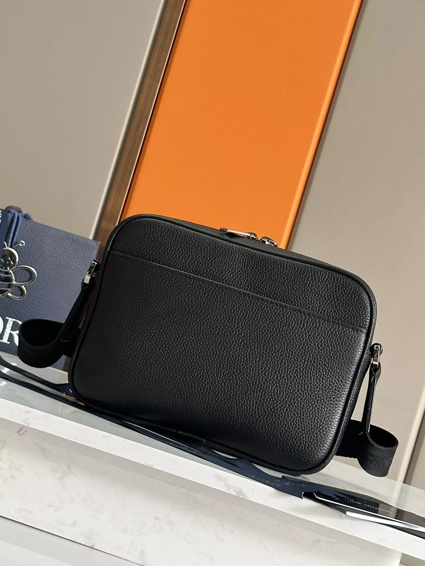 StreetReady 3119 Christian Dior AAA Man Messenger Bags - Image 3