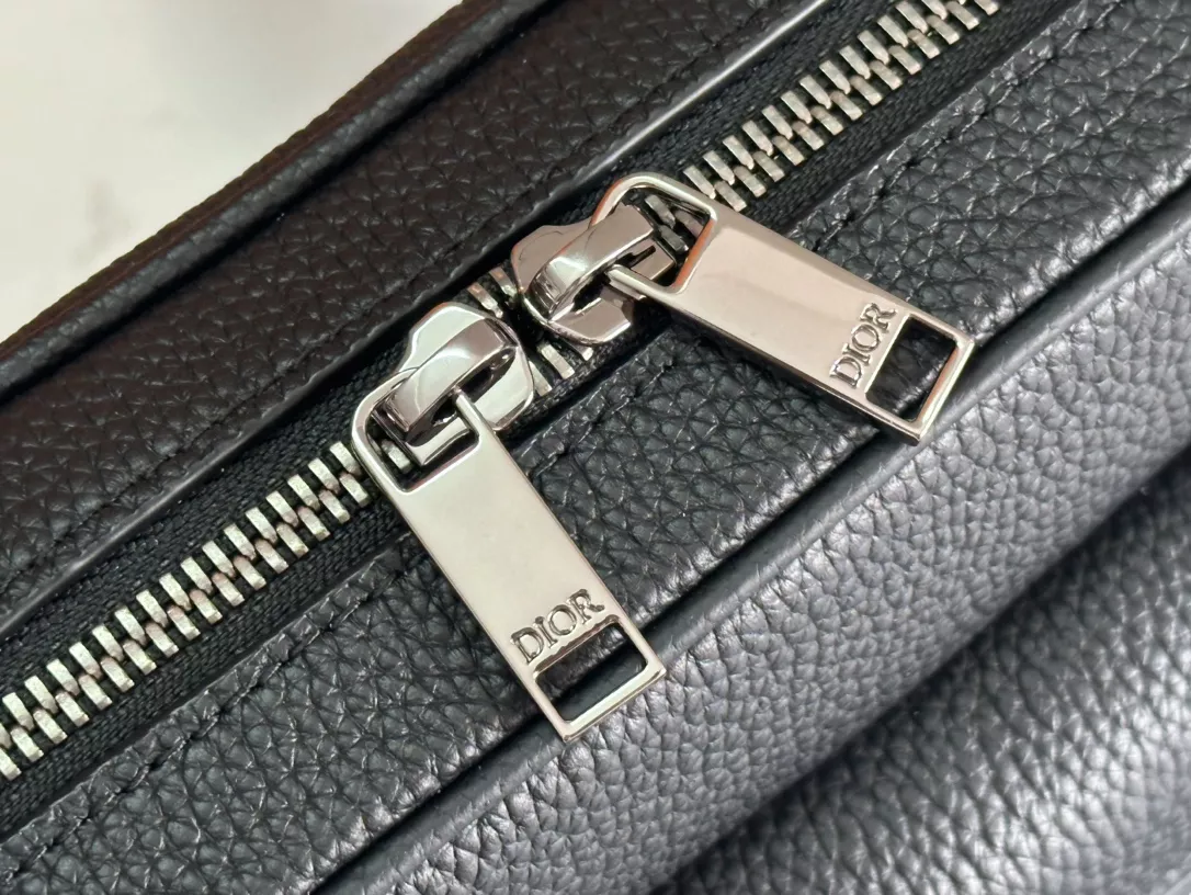 StreetReady 3119 Christian Dior AAA Man Messenger Bags - Image 5