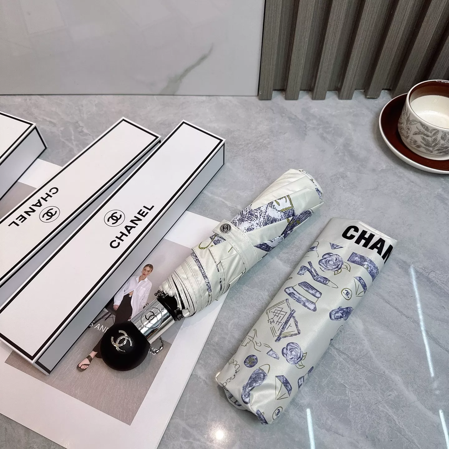 StreetReady 4918 Chanel Umbrellas