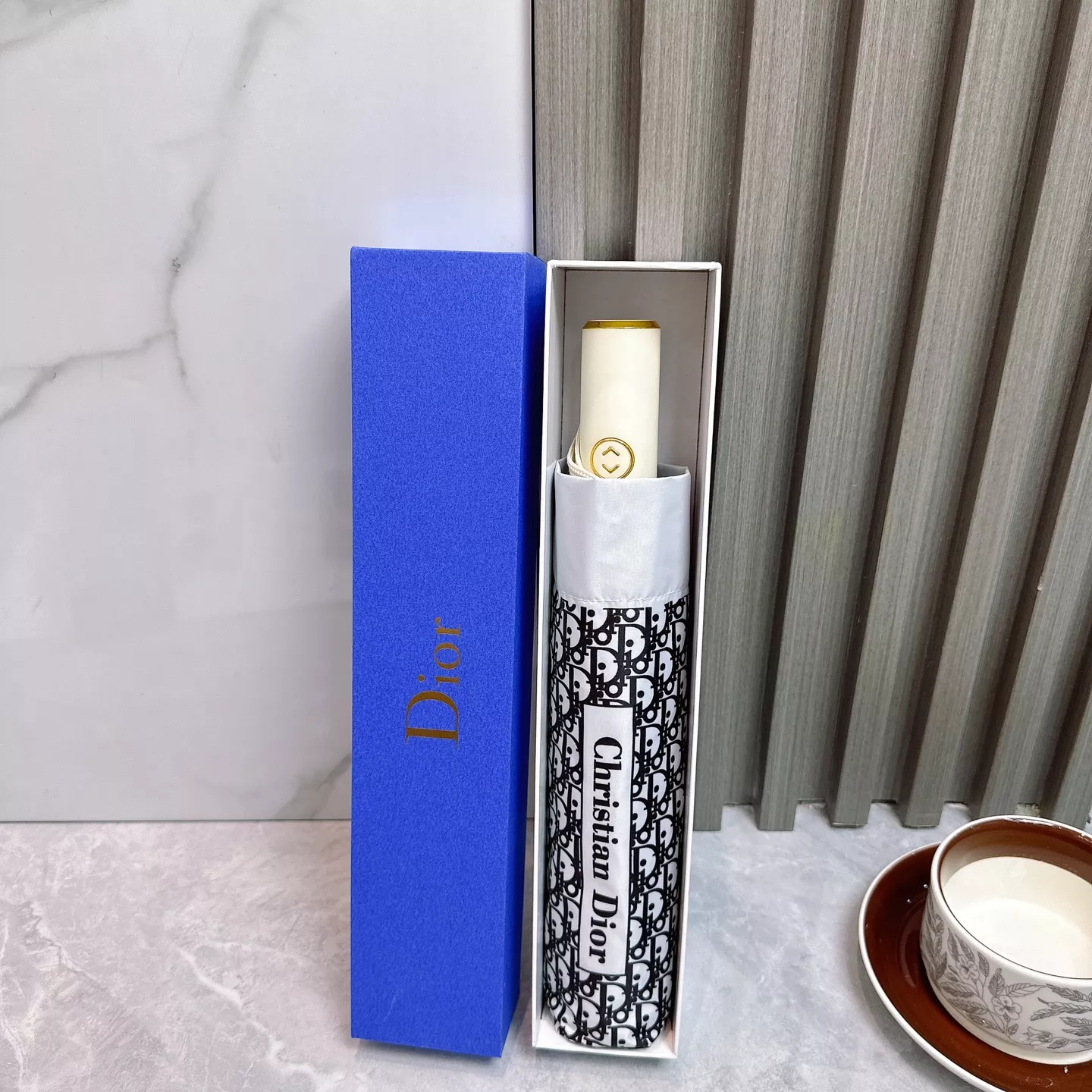 StreetReady 7875 Christian Dior Umbrellas