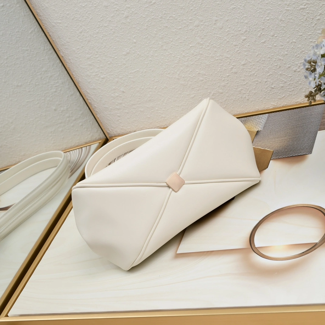 StreetReady 9710 Christian Dior AAA Quality Shoulder Bags For Women - Image 6