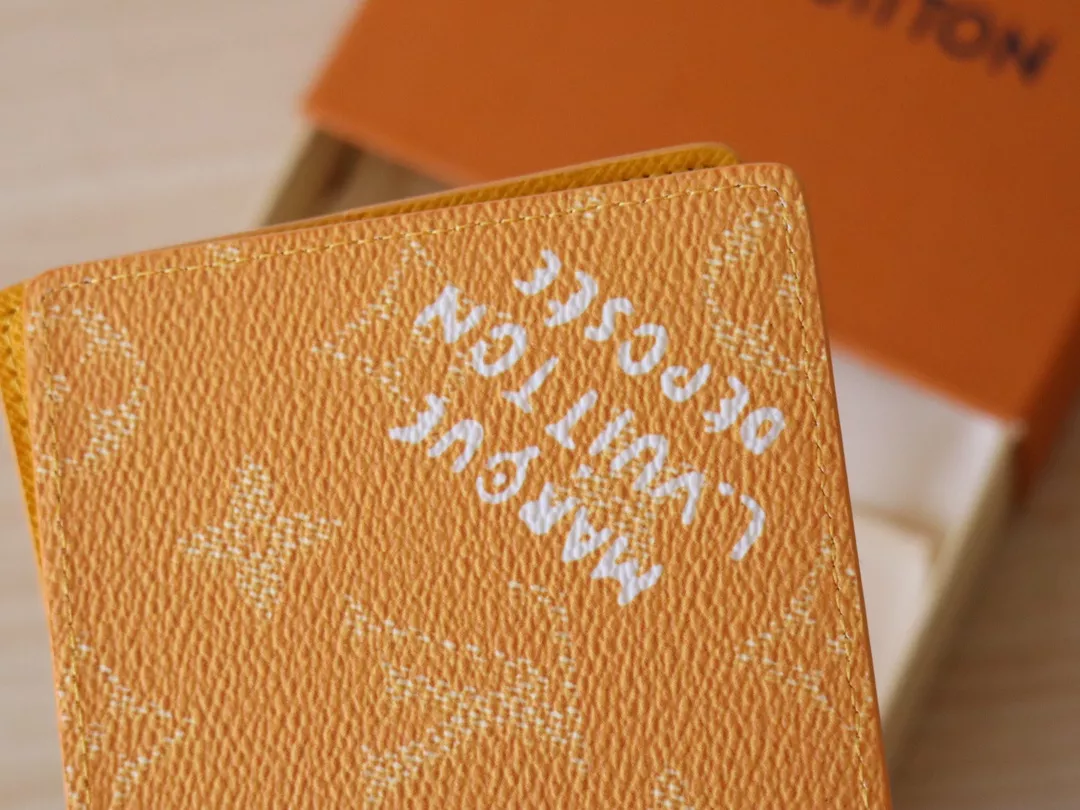 Stylish 7567 Louis Vuitton LV Wallets - Image 4