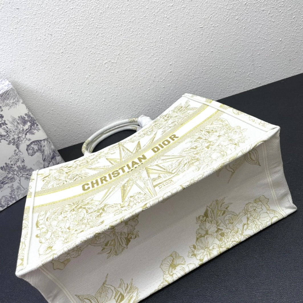 TopPick 4543 Christian Dior AAA Quality Tote-Handbags For Women - Image 7