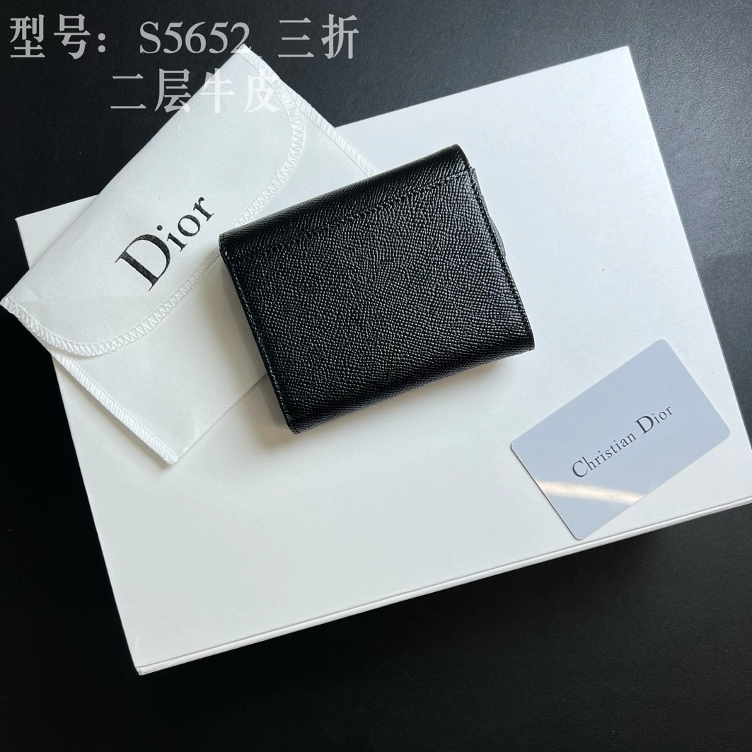Trendsetting 2053 Christian Dior Card Case