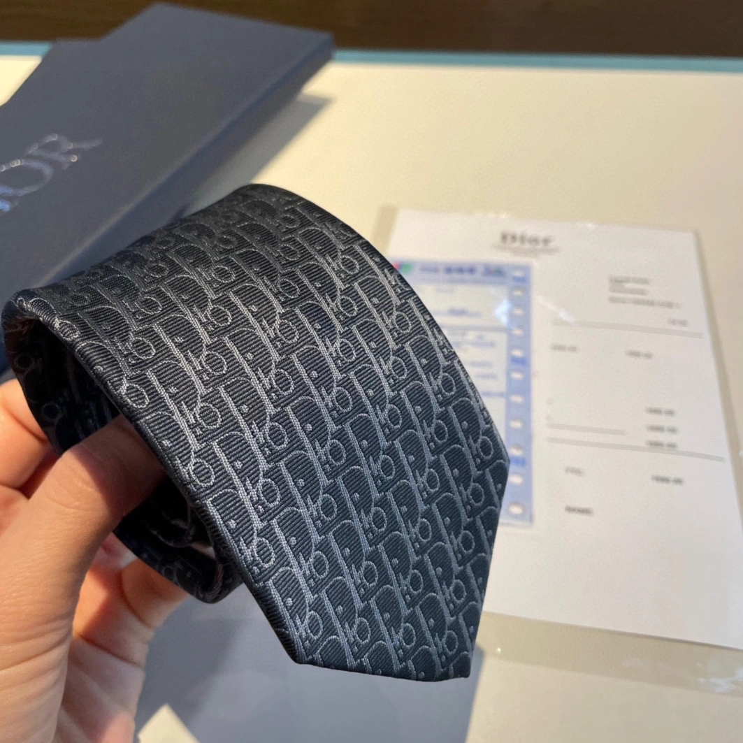 Trendsetting 8626 Christian Dior Necktie For Men - Image 5