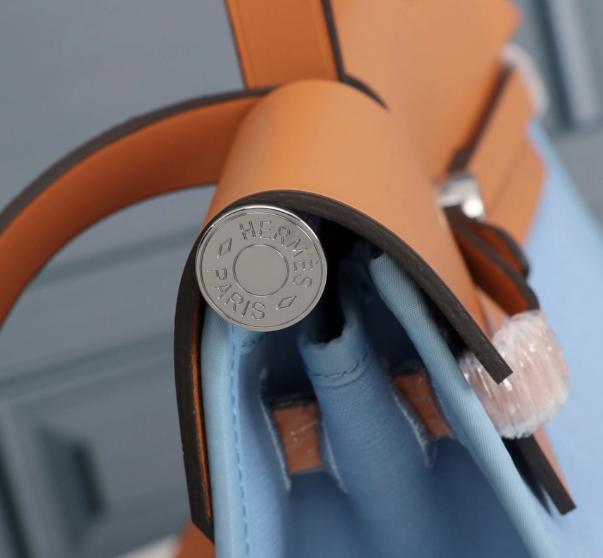 UrbanStyle 5658 Hermes AAA Quality Handbags For Women - Image 4