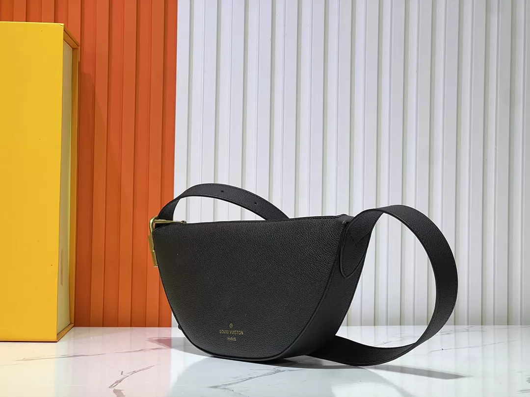 UrbanStyle 9354 Louis Vuitton AAA Quality Messenger Bags For Women - Image 3