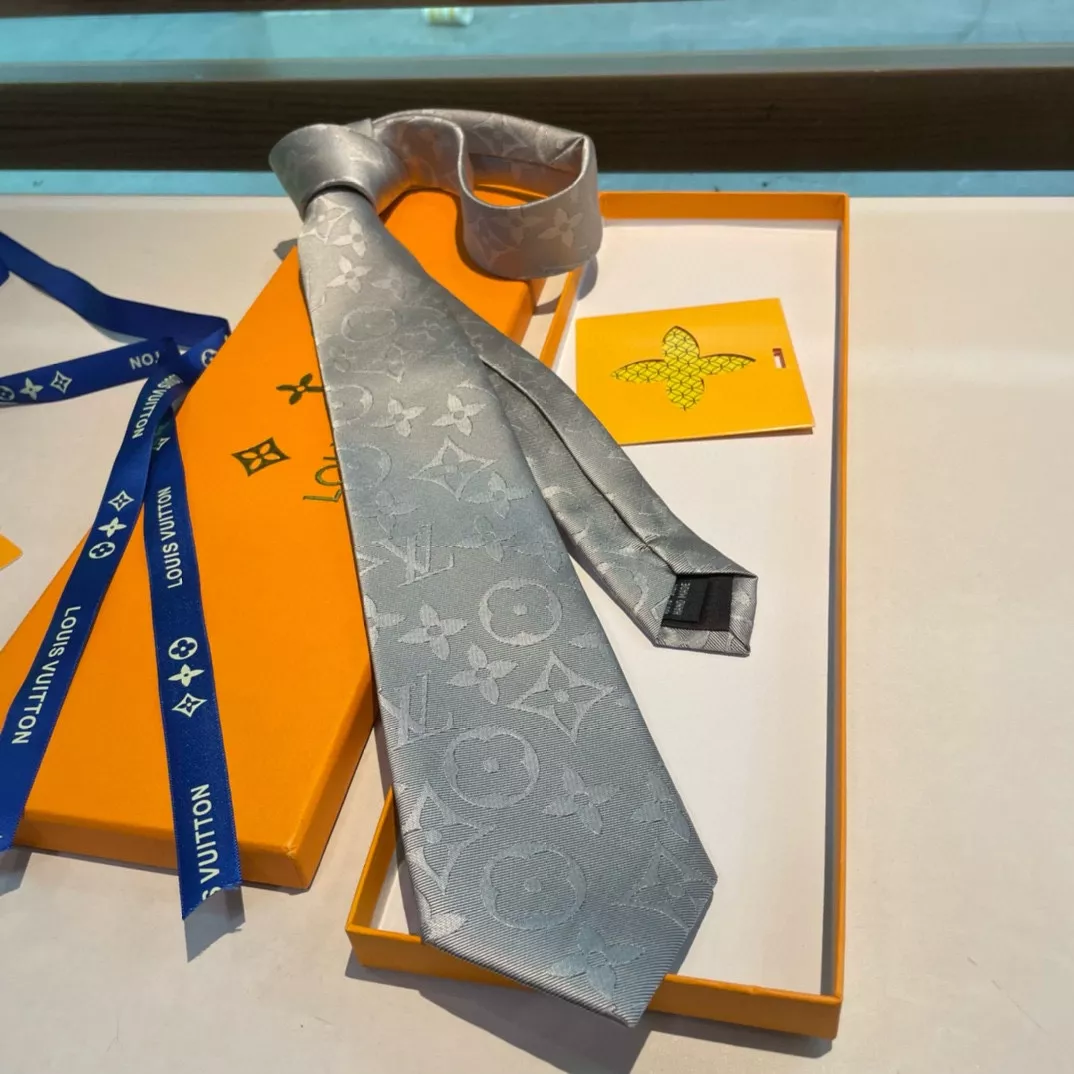 Versatile 9249 Louis Vuitton LV Necktie - Image 5
