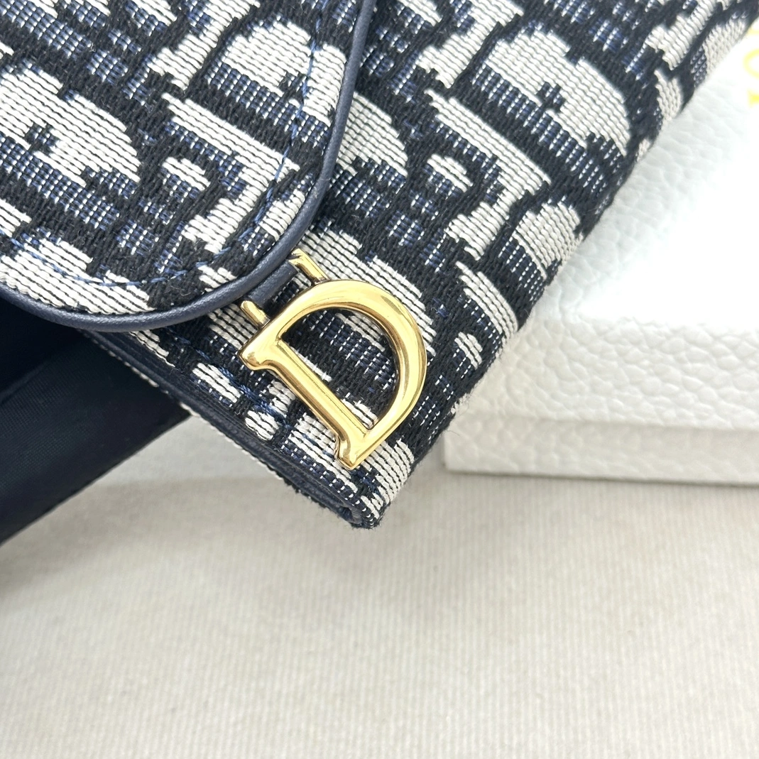 Versatile 9645 Christian Dior AAA Wallets For Women - Image 4