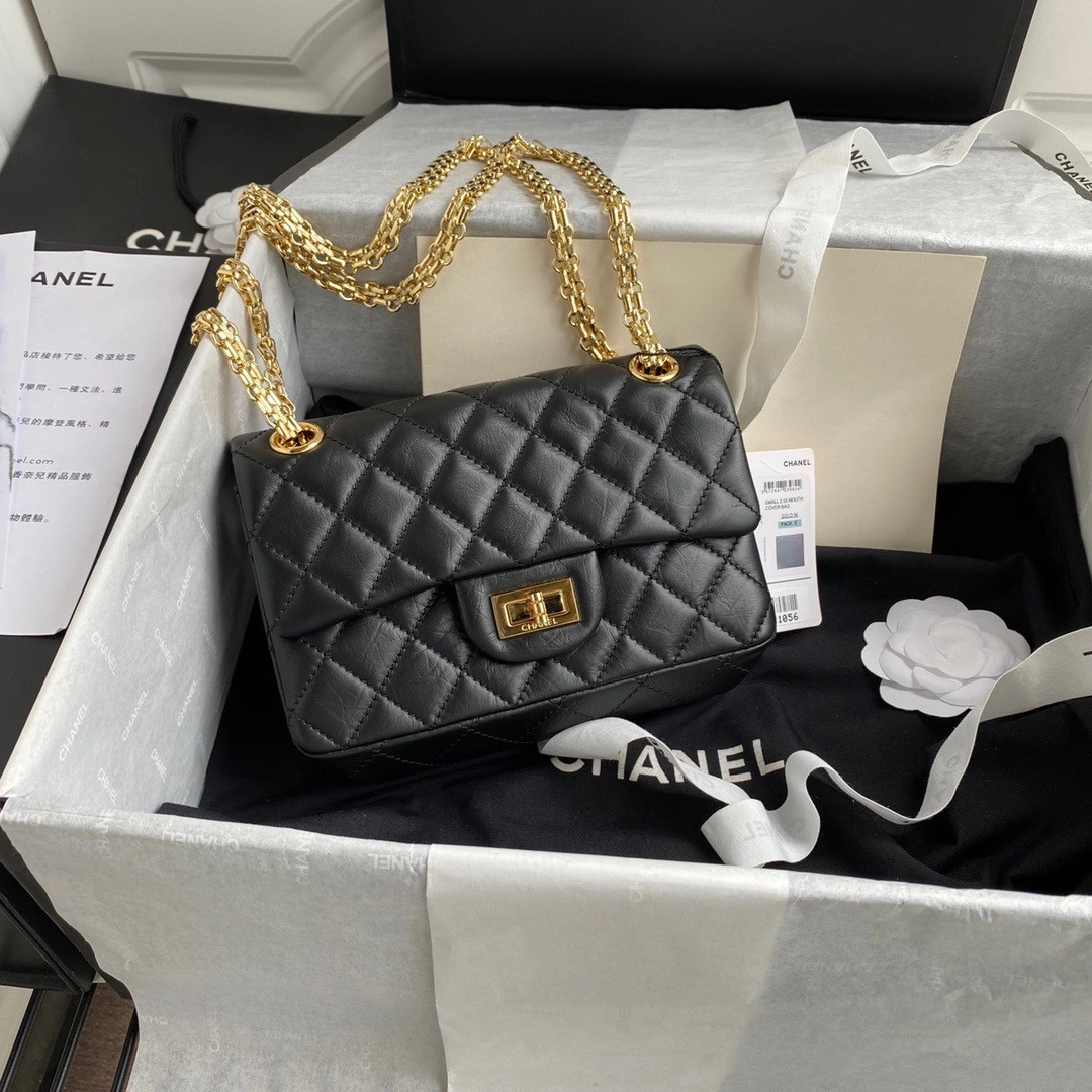 NewStyle CHANEL FLAP BAG 671