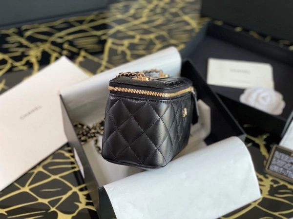 CHANEL SMALL VANITY WITH CHANELASSIC CHAIN Popular 1281 - Image 10