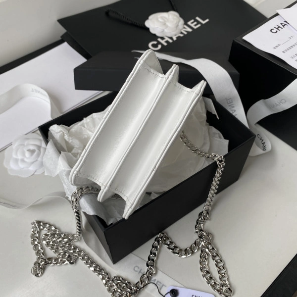 CHANEL CHANELUTCH WITH CHAIN GoAnywhere 1004 - Image 6