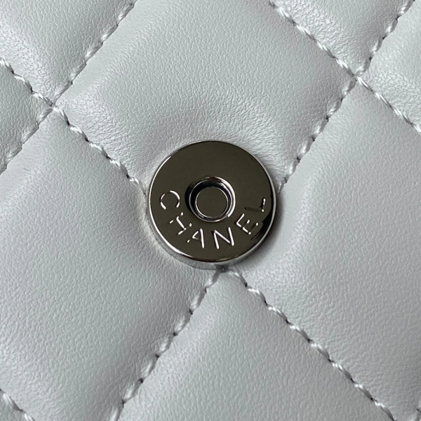 CHANEL CHANELUTCH WITH CHAIN GoAnywhere 1004 - Image 9