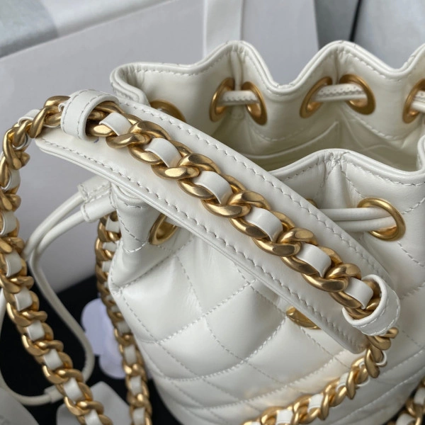 CHANEL SMALL BUCKET BAG EasyMatch 272 - Image 5