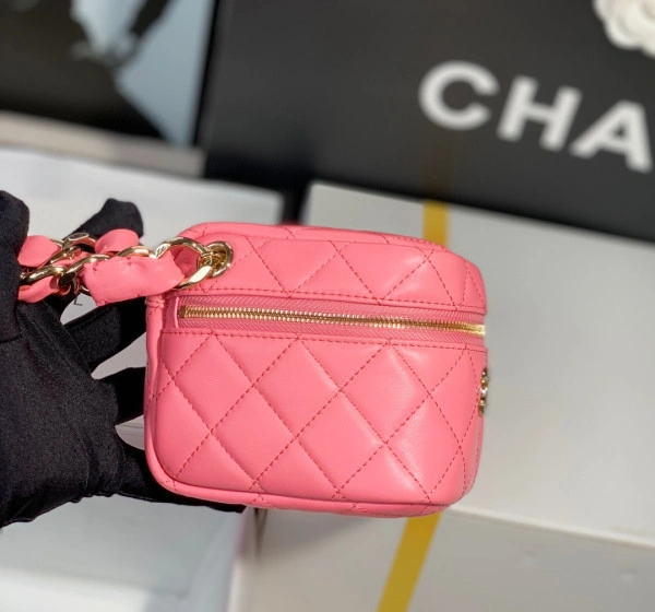 CHANEL CHANELUTCH WITH HANDLE GoodFit 1780 - Image 3