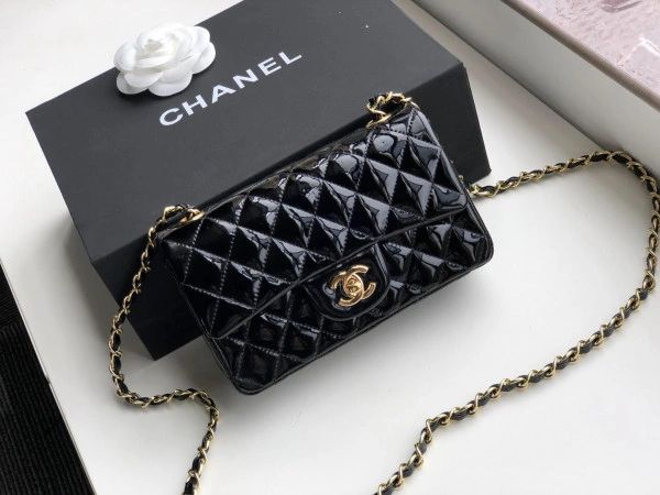 SportInspired CHANEL FLAP BAG 20CM 767 - Image 5