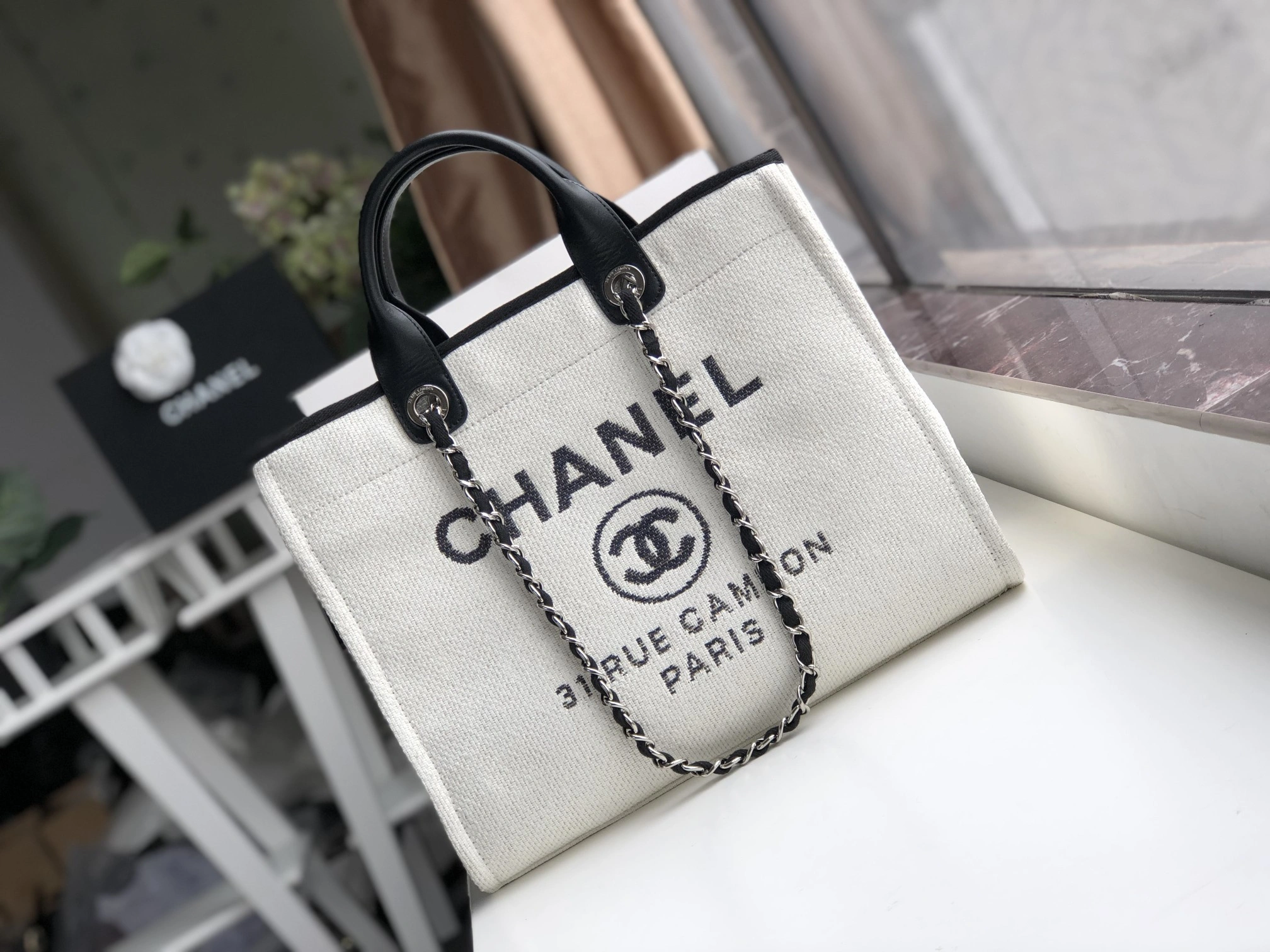 StreetReady CHANEL TOTE BAG 1219 - Image 3