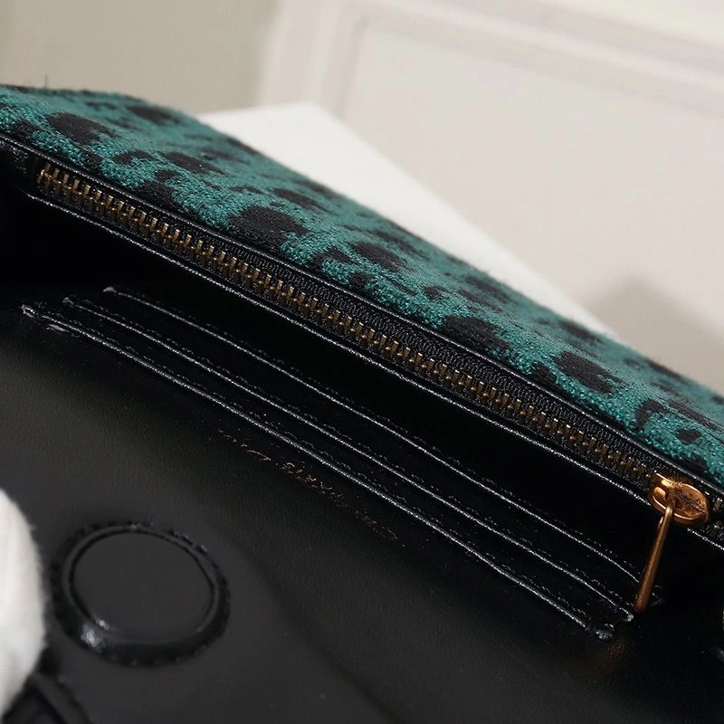 Dior Saddle Belt Pouch Oblique Motif Canvas Green - Image 5