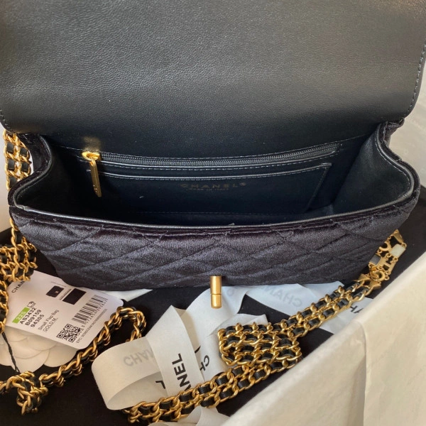 CHANEL SMALL FLAP BAG Popular 404 - Image 8